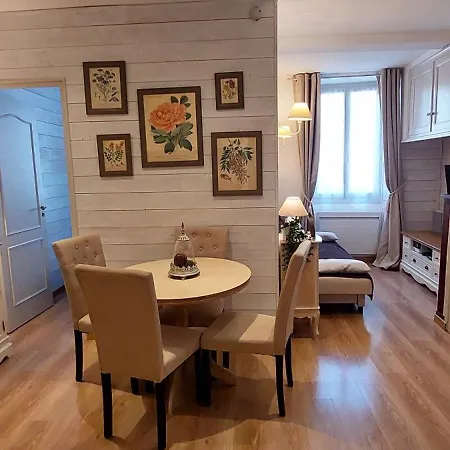 T2 Pour 4 - Centre Ax, Cure Et Telecabine Apartament *